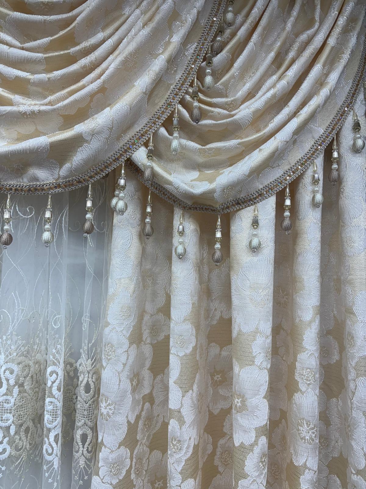 Yara 6-Piece Luxury Jacquard Curtain Set with Beaded Valance - Stylish Curtains