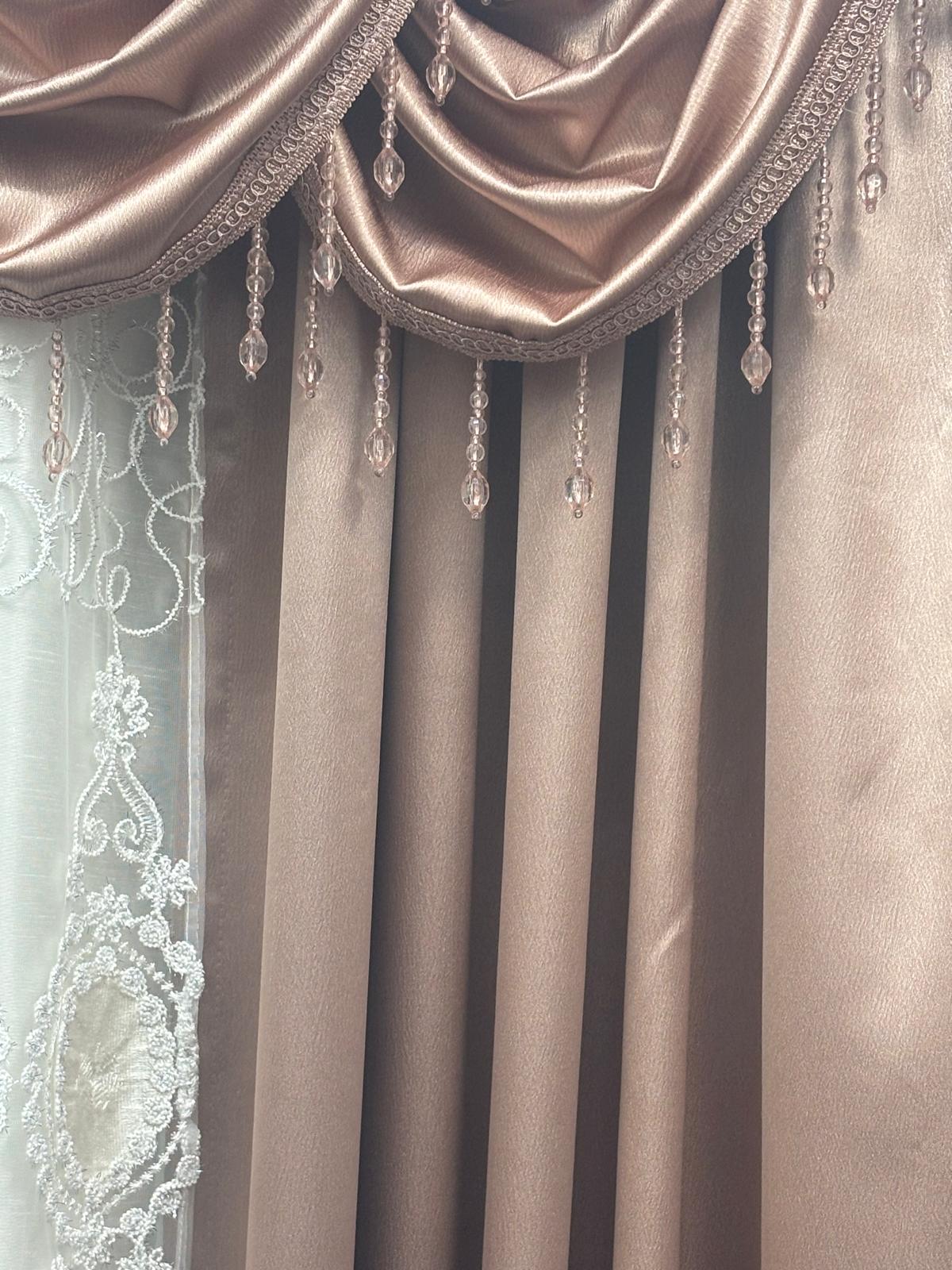 Regency Blush 11-Piece Luxury Curtain Set with Veronica Center Panels - Stylish Curtains