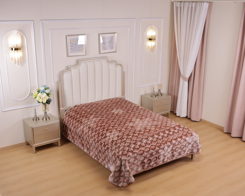 1 Ply Flower Luxury Weighted Blanket – Soft, Warm & Stylish