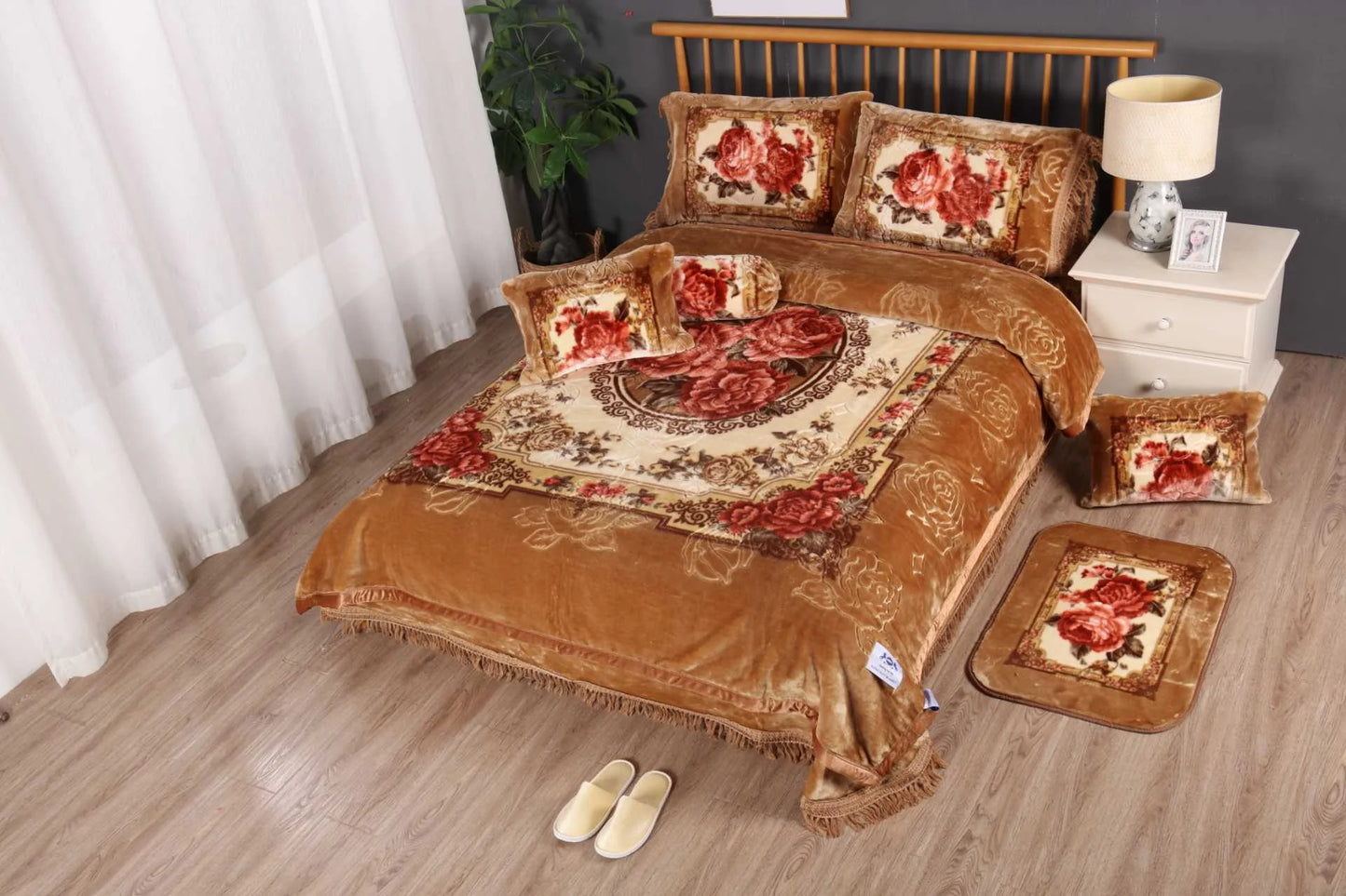 12-Piece Premium Velvet Blanket Set - Stylish Curtains