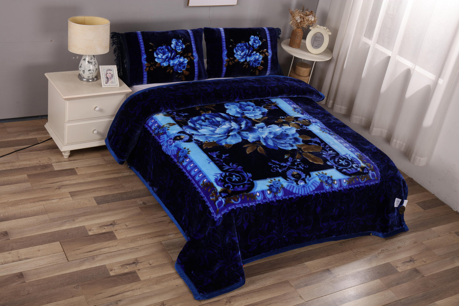 King Size 3-Piece Ultra-Soft Heavyweight Blanket Set – Premium Winter Collection - Stylish Curtains