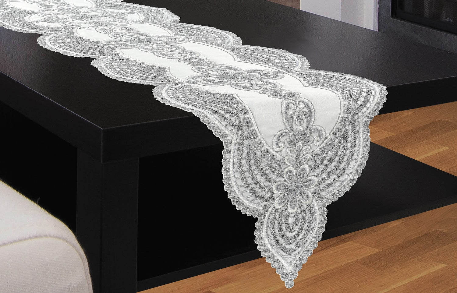 Tracy Rope Embroidered Table Runner & Placemat Set - Stylish Curtains