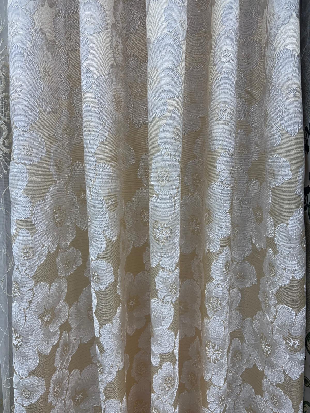 Yara 6-Piece Luxury Jacquard Curtain Set with Beaded Valance - Stylish Curtains