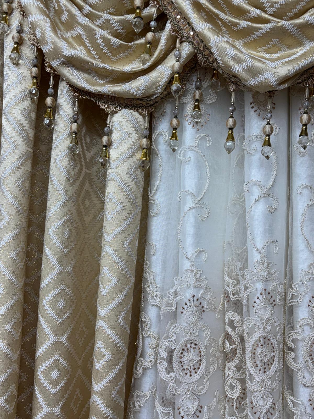 Maxine 7-Piece Luxury Curtain Set With Ruthland Sheer & Backing - Stylish Curtains