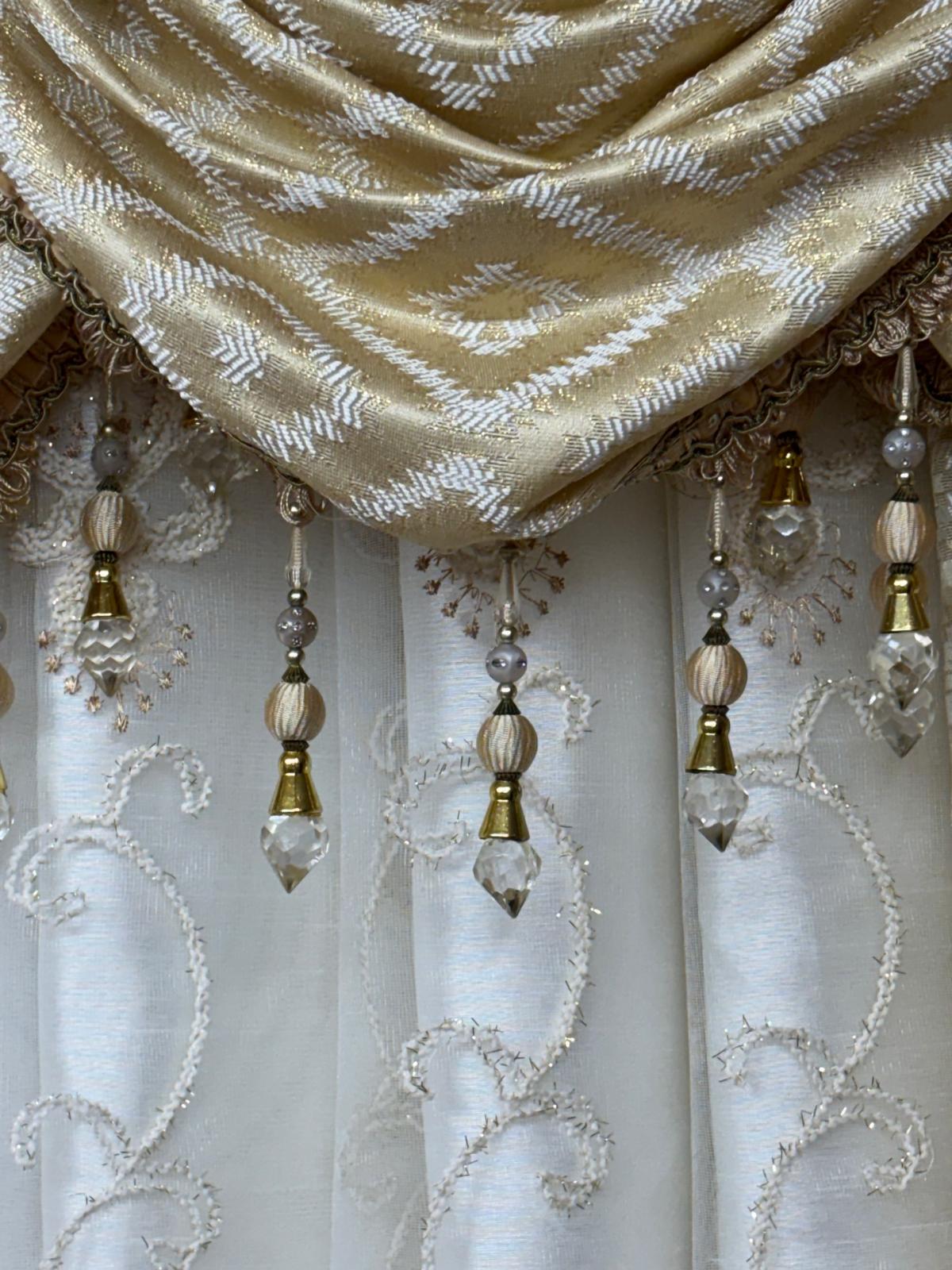 Maxine 7-Piece Luxury Curtain Set With Ruthland Sheer & Backing - Stylish Curtains