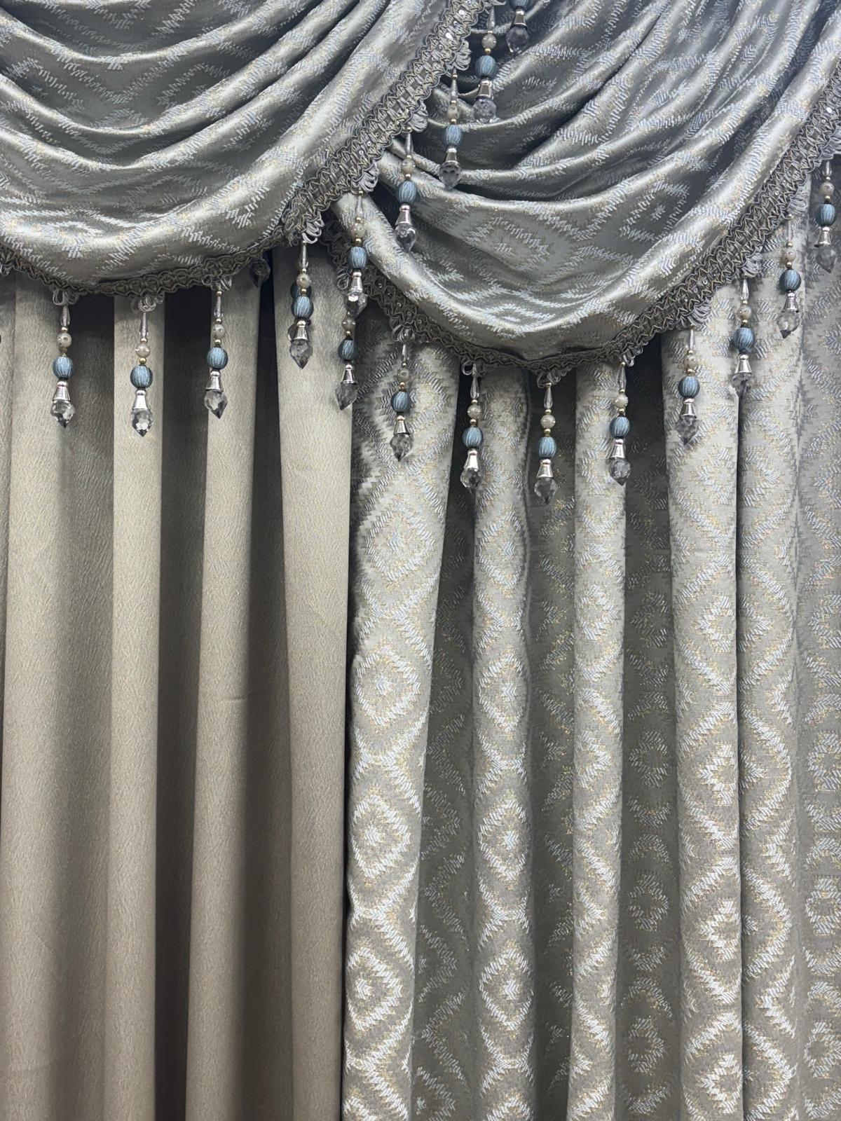 Maxine 6-Piece Silver Curtain Set with Regency Gray Middle Panel - Stylish Curtains