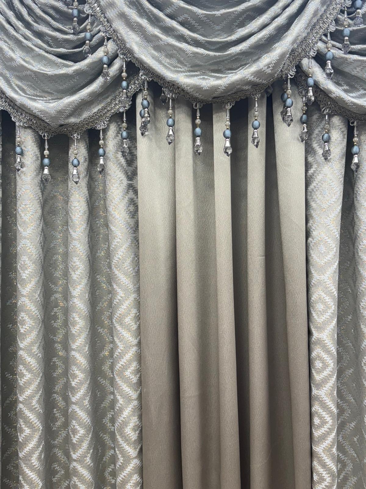 Maxine 6-Piece Silver Curtain Set with Regency Gray Middle Panel - Stylish Curtains