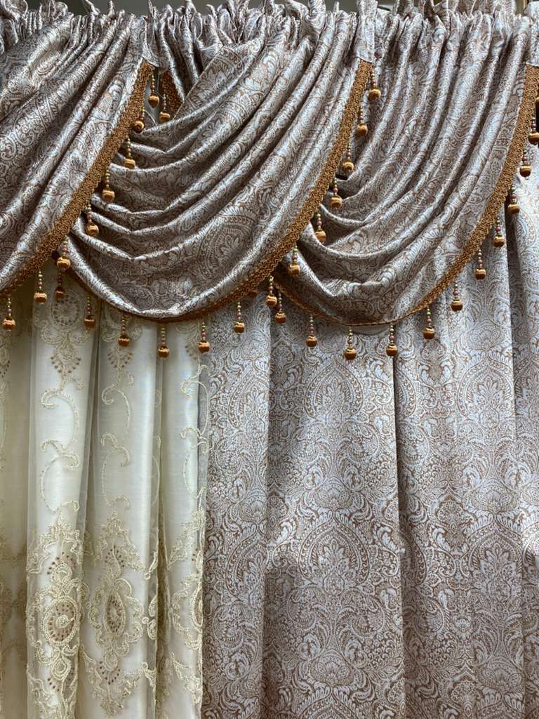 Vivi 11-Piece Luxury Curtain Set With Ruthland Panels & Backing - Stylish Curtains