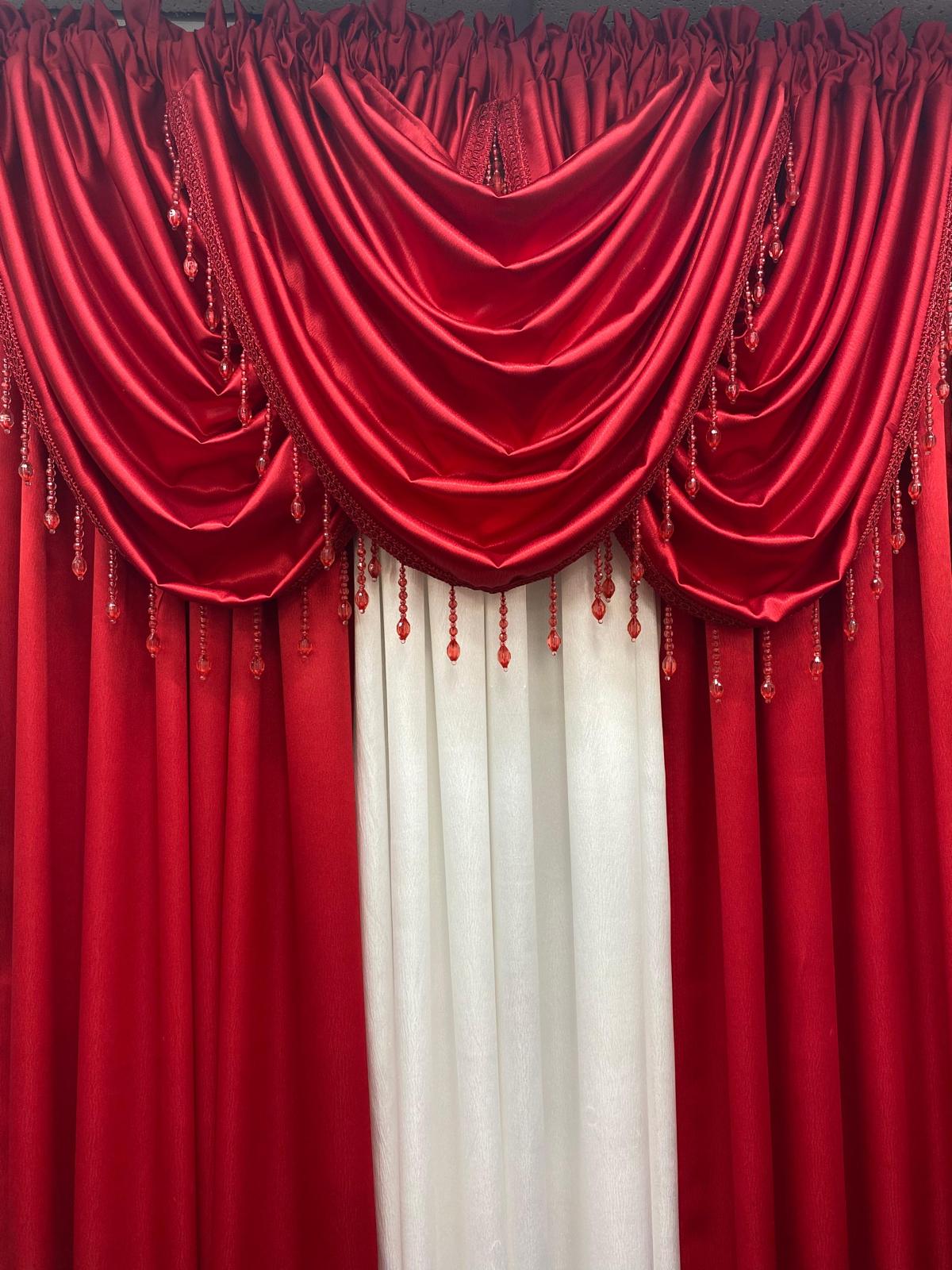 Regency 6-Piece Jacquard Curtain Set – Red & White - Stylish Curtains