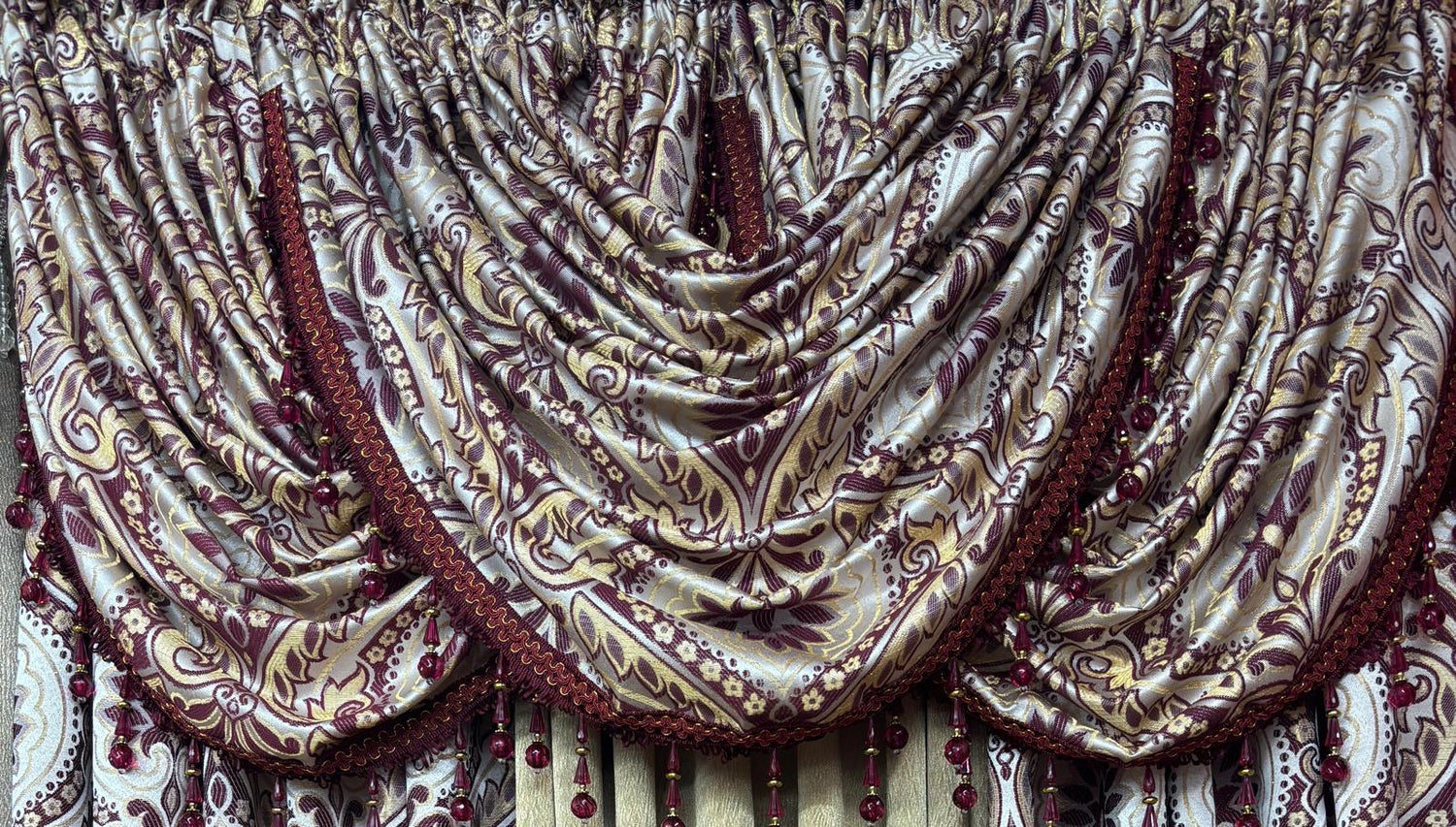 LIZET Burgundy 6PC Curtain Set with Regency Gold Center Panel - Stylish Curtains