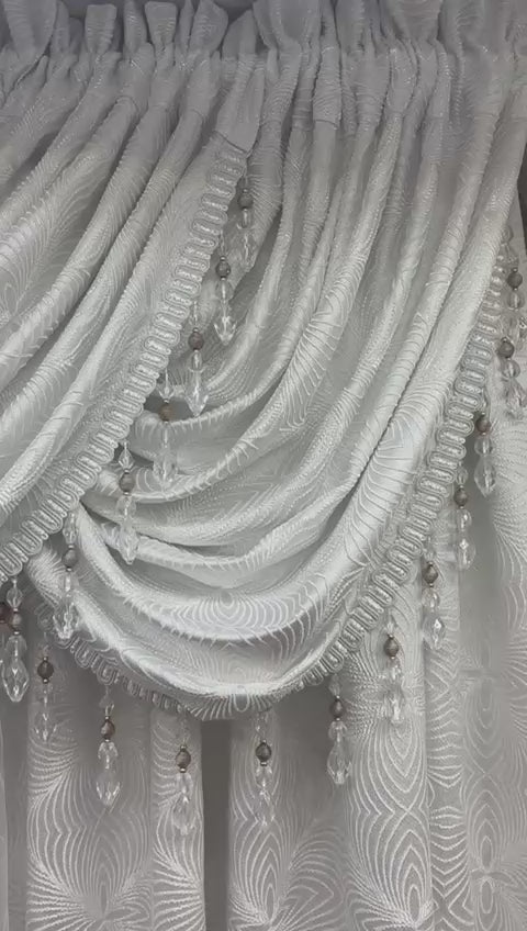 Margo 6-Piece Luxury Curtain Set With Amy Center Panel – White